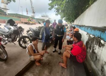 Kolsek Kawasan Pelabuhan Mentaya Bersama Jajaran’ Laksanakan Patroli Rawan Pagi