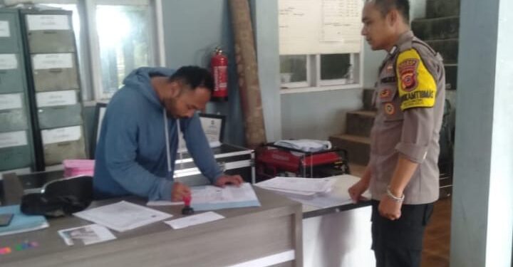Ops Mantap Brata, Polsek Panjalu Polres Ciamis Intens Silaturahmi Kamtibmas ke Warga Hujungtiwu