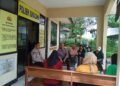 Jalin Silaturahmi, Polsek Sukadana Polres Ciamis Gelar Jumat Curhat Bersama Warga Desa Sukaharj