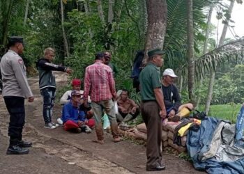 Ops Mantap Brata, Polsek Kawali Polres Ciamis Patroli Dialogis Koorkom ke Warga Rawa