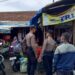 Sampaikan Himbauan Kamtibmas, Sat Samapta Polres Ciamis Patroli Dialogis Jalan Kaki ke Daerah Rawan Kejahatan