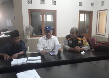 Ops Mantap Brata, Polsek Cikoneng Patroli Dialogis ke Warga Desa Cimari