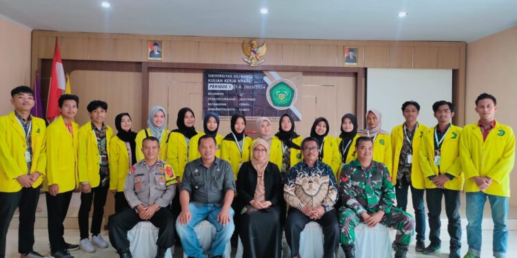 Polsek Cipaku Polres Ciamis Giat KKN mahasiswa Unsil Tasikmalaya di Desa Jalatrang