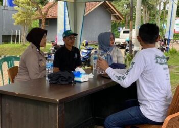 Beri Rasa Aman dan Nyaman, Polsek Ciamis Kunjungan Silaturahmi kepada Warga Desa Mekarjadi