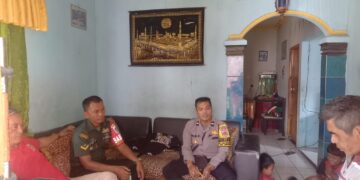 Perkuat Sinergitas TNI-Polri, Bhabinkamtibmas Bersama Babinsa Sambangi Warga Binaan
