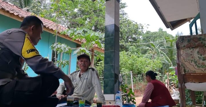 Beri Rasa Aman dan Nyaman, Polsek Sukadana Polres Ciamis Kunjungan Silaturahmi kepada Warga Desa Margajaya