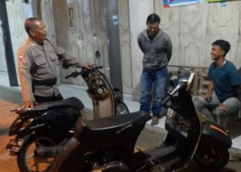 Ops Mantap Brata, Polsek Panumbangan Polres Ciamis Patroli Dialogis di Malam Hari