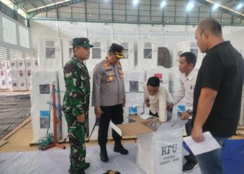 Menjelang Pemilu 2024 Kapolres Kotim dan Dandim 1015 Sampit Cek Gudang Logistik KPU