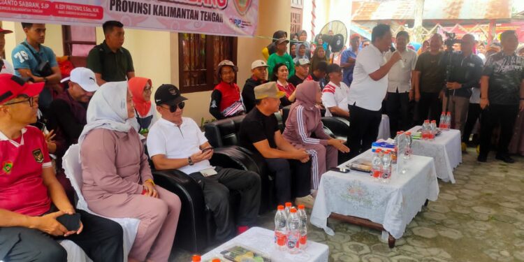  Tekan Inflasi di Kotim’ Gubernur Kalteng Salurkan Sembako Gratis