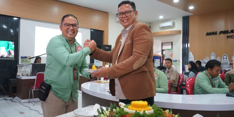 Manjakan Warga, Dinas Penanaman Modal di Sukabumi Hadirkan 15 Pelayanan Publik