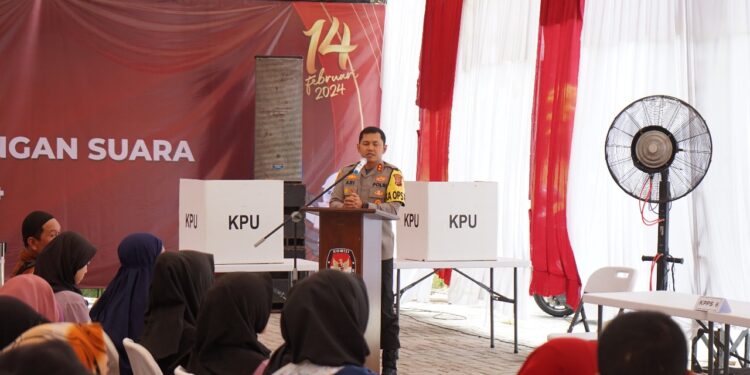 Kapolres Sukabumi Kota Pastikan Pemungutan dan Penghitungan Suara Pemilu 2024 Kondusif