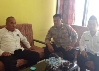 Ops Mantap Brata, Polsek Lakbok Polres Ciamis Patroli Dialogis ke Warga di Desa Sukanagara