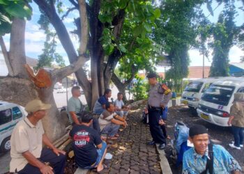 Ops Mantap Brata, Sat Samapta Polres Ciamis Patroli ke Terminal Angkot Beri Imbauan Antisipasi Premanisme