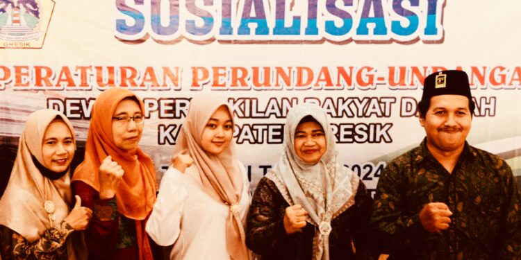 Hj.Lilik Fraksi PPP Terima Curhatan , Apa Ada Pelatihan Kerja Juga Susahnya Cari Kerja Dan Apa Itu Smart City