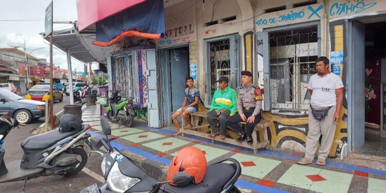 Tiga Personel Samapta Patroli Dialogis Sasar Tiga Lokasi Cipta Kondisi Ops Mantap Brata