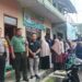 Polsek Ciamis Polres Ciamis Awasi Distribusi Bapanas Beras 10 Kg ke Warga Sadananya  Ciamis, mataperistiwa.id – Personel Polsek Ciamis Polres Ciamis Polda Jabar melaksanakan pengamanan kegiatan penyaluran bantuan beras cadangan dari Pemerintah di Desa Sadananya. Pengamanan ini dilaksanakan di area Kantor Bumdes Desa Sadananya, Kecamatan Sadananya, Kabupaten Ciamis, Jawa Barat, Senin (5/2/2024).  Pengamanan ini dilaksanakan oleh Anggota Bhabinkamtibmas Desa Sadananya Polsek Ciamis Polres Ciamis Polda Jabar. Kegiatan ini turut berkolaborasi dengan anggota Babinsa Desa Sadananya Koramil 1301/Ciamis.  Kapolres Ciamis Polda Jabar AKBP Akmal SH., S.I.K., M.H., melalui Kapolsek Ciamis AKP Rahmad Fanani mengatakan, pengamanan ini dilaksanakan dalam rangka cipta kondisi memberikan rasa aman dan nyaman masyarakat. Dimana anggota hadir untuk mencegah terjadinya gangguan kamtibmas.  “Pengamanan ini bertujuan agar pelaksanaan penyaluran bantuan beras cadangan di masyarakat Desa Sadananya berjalan lancar dan kondusif. Total ada 848 KPM menerima bantuan dari Badan Pangan Nasional berupa beras 10 kilogram,” katanya.   Kapolsek Ciamis Polres Ciamis Polda Jabar berpesan kepada semua masyarakat untuk menjaga kondusifitas wilayah. Salah satunya turut disampaikan himbauan antisipasi bahaya tindak pidana perdagangan orang. “Mari kita sama-sama menjaga keamanan wilayah demi terciptanya Harkamtibmas yang aman dan kondusif,” katanya ( HD/Humas )