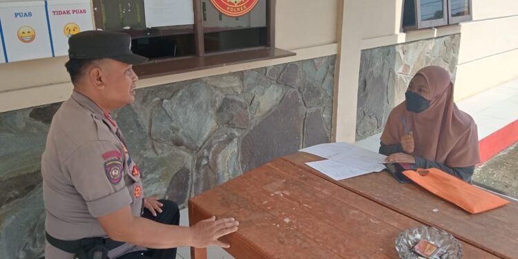 Ops Mantap Brata, Polsek Pamarican Polres Ciamis Silaturahmi Bareng Warga di Mapolsek