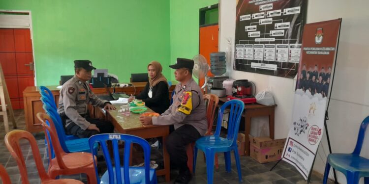Polsek Sukadana Polres Ciamis Giat Patroli Kontrol Pam Kantor PPK Sukadana