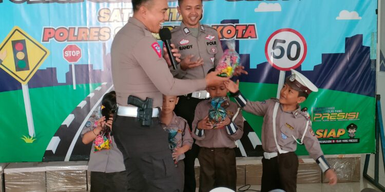 Kenalkan Sosok Polisi Sejak Dini, PSA di Sukabumi Bentuk Karakter Anak Yang Disiplin