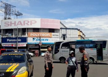 Berikan Rasa Aman, Sat Samapta Polres Ciamis Beri Himbauan Kamtibmas ke Warga
