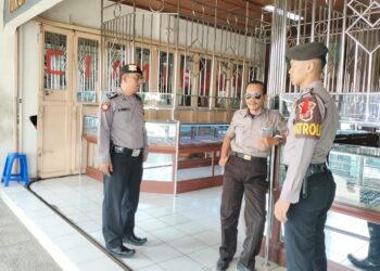 Tiga Personel Samapta Patroli Dialogis Sasar Tiga Lokasi Cipta Kondisi Ops Mantap Brata