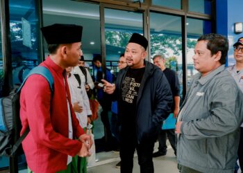 Pemkab Gresik Melalui Dinas Perhubungan Fasilitasi Kepulangan Santri Asal Gresik
