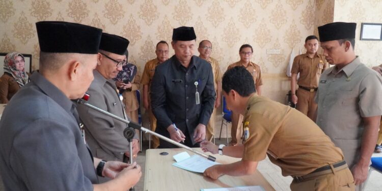 Sekda Pandeglang Lantik Tiga Pejabat Fungsional P2UPD