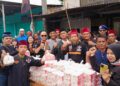 Ormas BPPKB Banten PAC Cileungsi dan Srikandi Unit Rajawali Bagikan Takjil