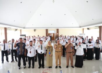 Pj Bupati Tangerang Dorong Kepala Sekolah Tingkatkan Penguasaan TI dan Kemampuan Berbasis Data