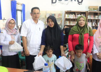 Balita Terindikasi Stunting di Desa Sodong Dapat Bantuan Makanan Tambahan