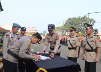 Pejabat Utama dan Kapolsek di Polres Sukabumi Kota Dirotasi