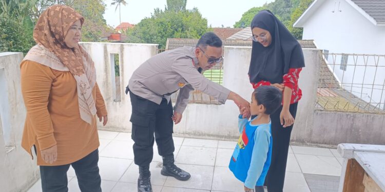 Cegah Stunting Bhabinkamtibmas Polsek Sukabumi Gencar Laksanakan Edukasi Warga
