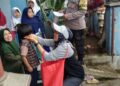Bhabinkamtibmas Polsek Sukalarang Dampingi Giat Posyandu Dalam Rangka Cegah Stunting