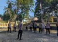 Apel Pagi dan Pengecekan Pelengkapan Personil Polsek Kadudampit sebagai Bentuk Kedisiplinan dan Kesiapsiagaan