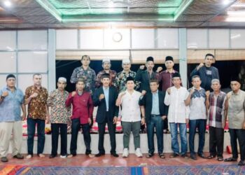 Raja Luat Beserta Anakboruna Se-Eks Barumun Tengah Dukung PMA-AFN Calon Bupati Padang Lawas