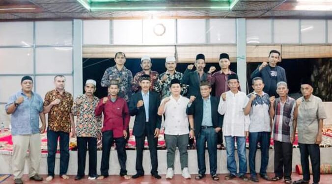 Raja Luat Beserta Anakboruna Se-Eks Barumun Tengah Dukung PMA-AFN Calon Bupati Padang Lawas