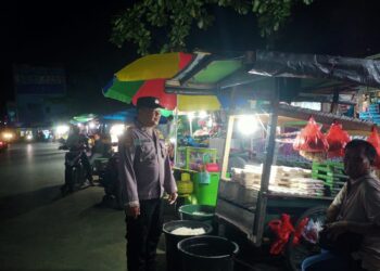 Ciptakan Situasi Kondusif Pada Malam Hari, Polsek Ketapang Laksanakan Patroli KRYD