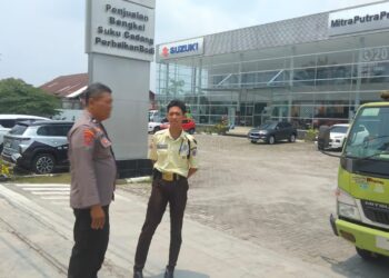 Patroli Dialogis Polsek Ketapang Sampaikan Pesan Kamtibmas Kepada Warga