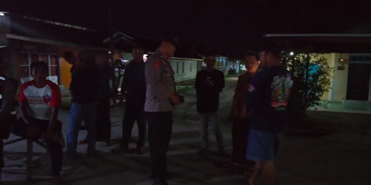 Ciptakan Situasi Kondusif Pada Malam Hari Polsek Ketapang Polres Kotim Gelar Patroli KRYD