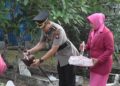 Peringatan Hari Bhayangkara Ke-78, Polres Bintan Lakukan Ziarah dan Tabur Bunga di Makam Pahlawan