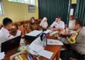 Bhabinkamtibmas Polsek Sukalarang Monitoring PPDB di SMK N 1 Sukalarang