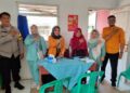 Bhabinkamtibmas Monitoring Giat Penimbangan Bayi dan Konsultasi Gizi