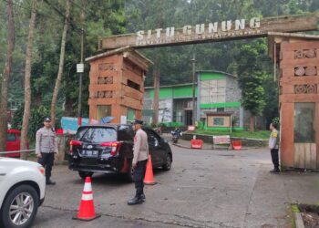 Personil Polsek Kadudampit Laksanakan Patroli Tempat Wisata Situgunung