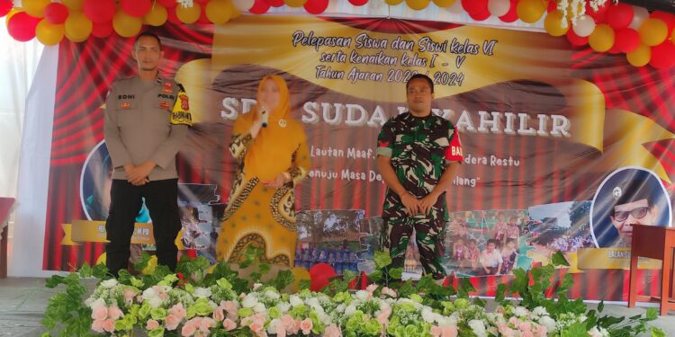 Monitoring giat samenan, Sinegritas TNI-Polri hadiri Pelepasan dan kenaikan kelas SD Sudajayahilir