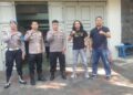 Personil Polsek Sukalarang Melaksanakan Giat PAM Pengamanan Ibadah Kebaktian di Gereja, (GKI) Penginjil Kota Sukabumi