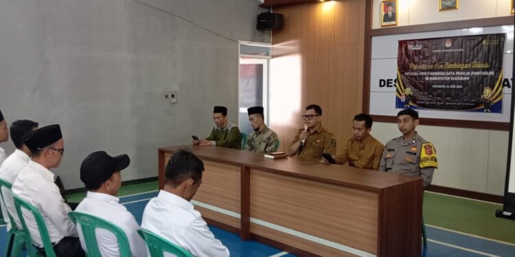 Bhabinkamtibmas Polsek Sukalarang Beserta Babinsa Hadiri Giat Pelantikan Dan Bimbingan Teknis Pantarlih