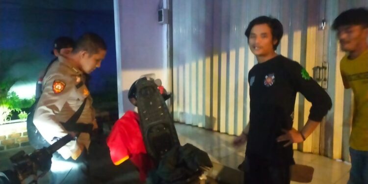 Polsek Baros efektifkan Himbauan Humanis kamtibmas anak-anak nongkrong antisipasi kerawanan malam