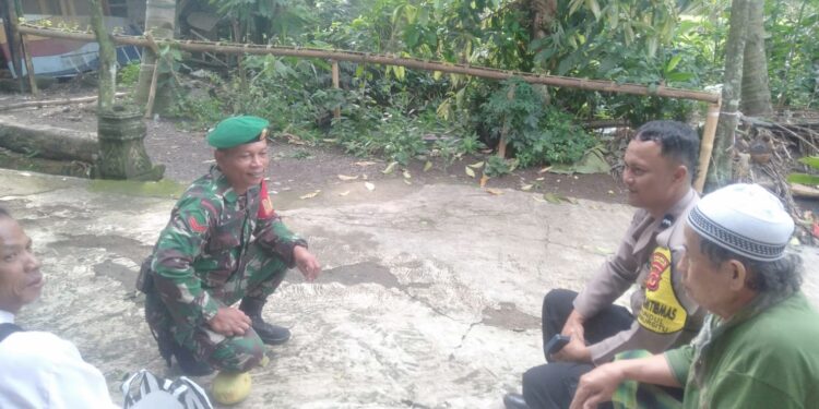 Kegiatan Sinergitas TNI/Polri  Polsek Lembursitu.