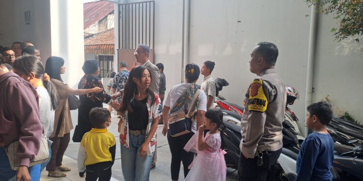 Polsek Citamiang laksanakan Minggu kasih dan pengamanan Gereja