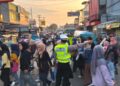 Antisipasi Kemacetan Pagi, Unit Lantas Polsek Sukalarang Melaksanakan Gatur Lalin Saat Jam Masuk Karyawan